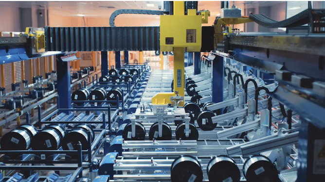 長飛公司成功入選工信部第一批卓越級(jí)智能工廠，嘉興智能制造再添標(biāo)桿